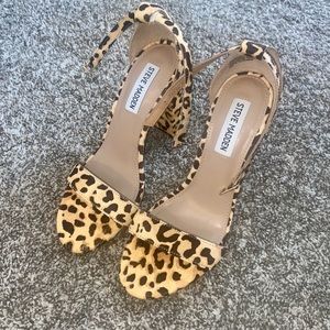 Steve Madden size 7 cheetah heels never worn just tried on